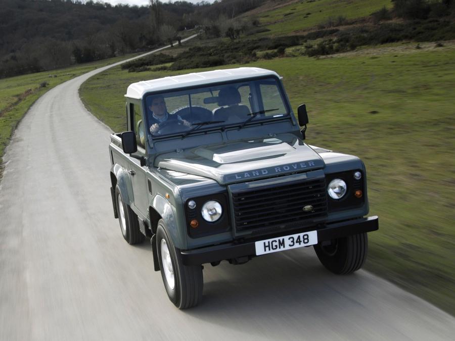  Land Rover Defender 90 Pickup 2007 года  (UK) (фото 5 из 8)